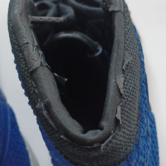 Nike High-Top Sneakers in Black and Blue - Picture 7 of 13